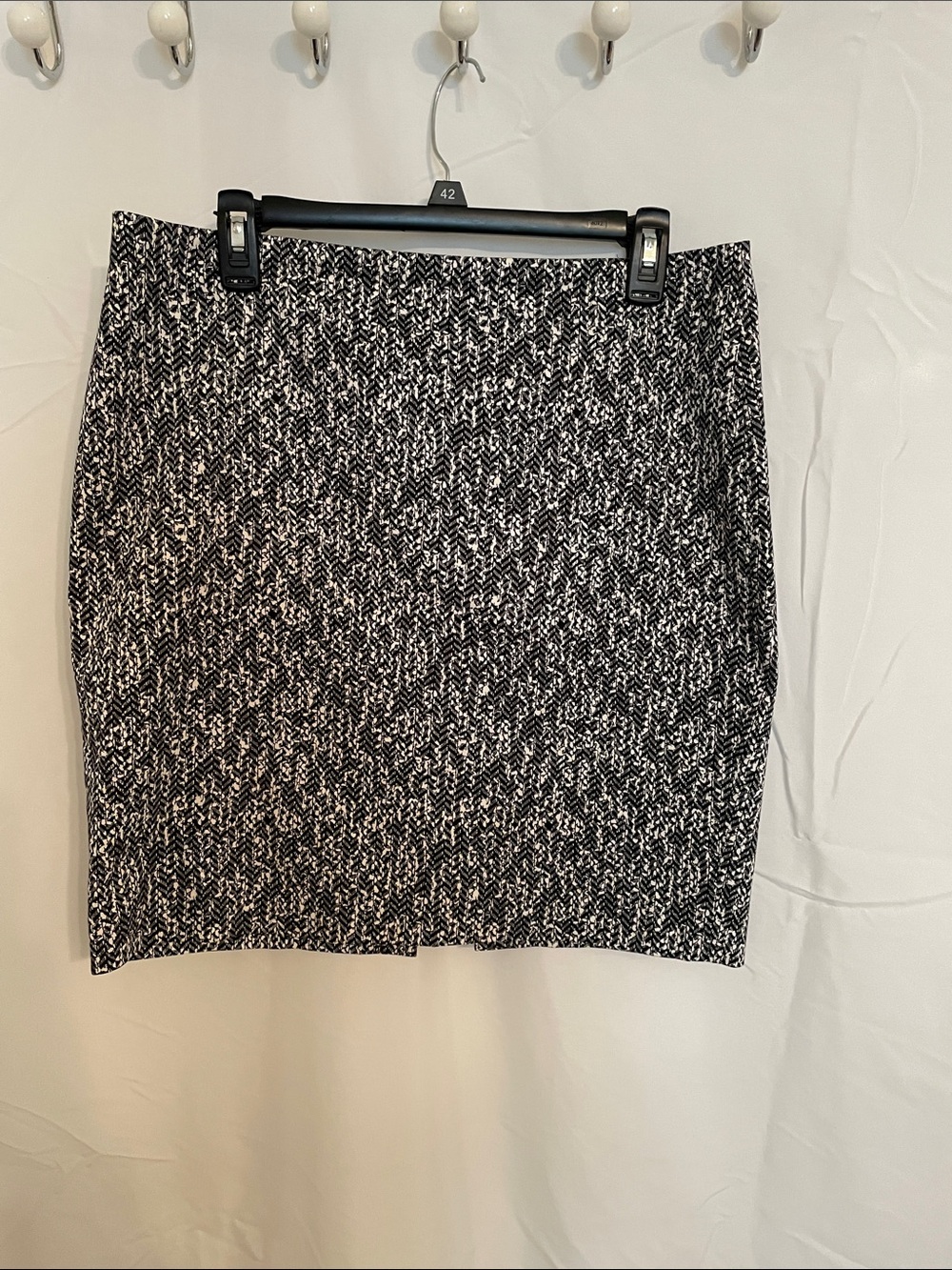 Express Black and White Tweed Pencil Skirt